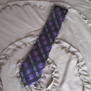 100% silk designer tie
